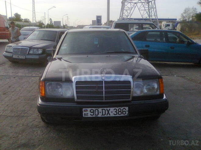 Mercedes E 200 1991, 200,000 km - 2.0 l - Sumqayıt