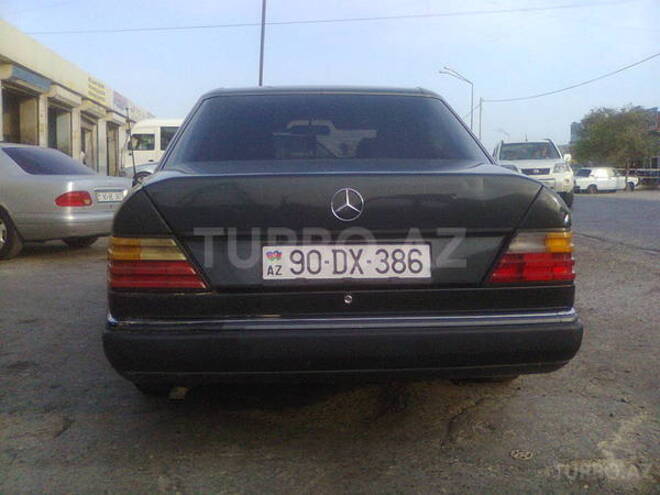 Mercedes E 200 1991, 200,000 km - 2.0 l - Sumqayıt