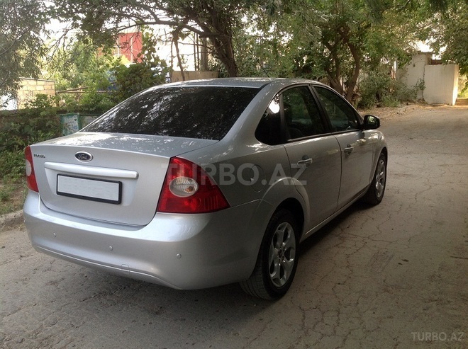 Ford Focus 2011, 142,000 km - 1.6 l - Bakı
