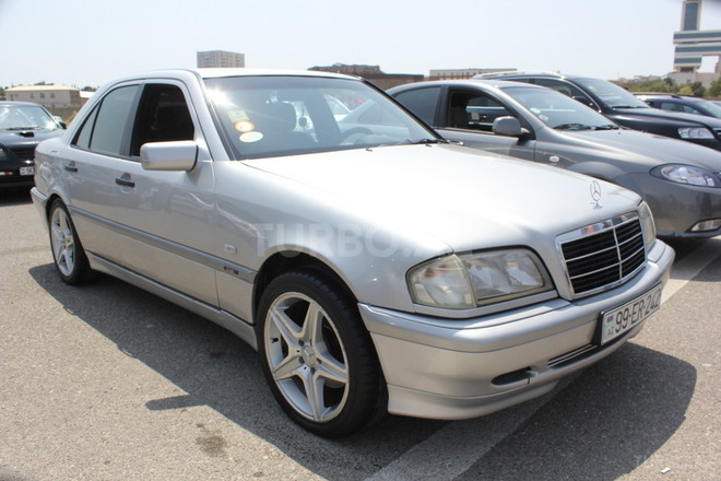 Mercedes C 250 1999, 250,000 km - 2.5 л - Bakı