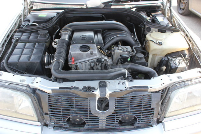 Mercedes C 250 1999, 250,000 km - 2.5 л - Bakı