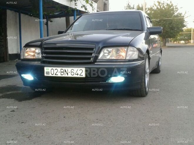 Mercedes C 200 1998, 180,000 km - 2.0 l - Bakı