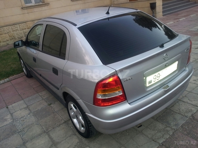 Opel Astra 1998, 200,000 km - 1.6 l - Bakı