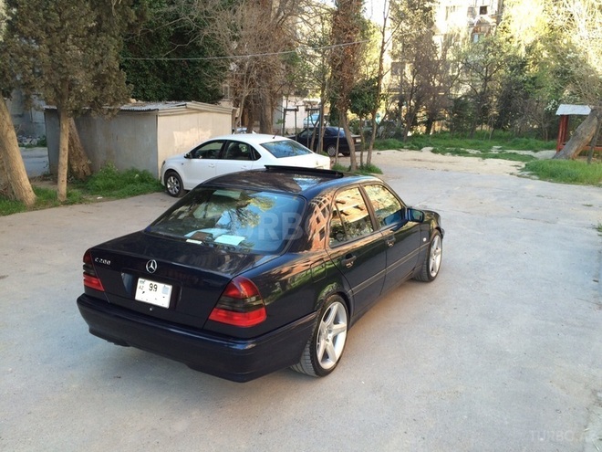 Mercedes C 200 1998, 104,000 km - 2.0 l - Bakı