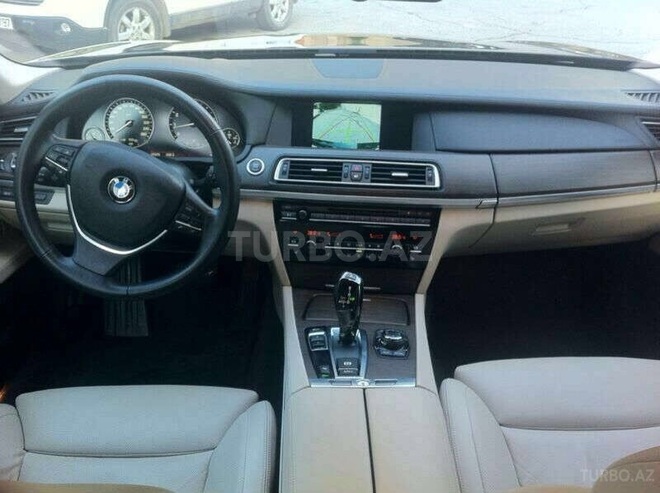 BMW 750 2011, 97,000 km - 4.4 l - Bakı
