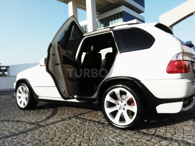 BMW X5 2002, 275,000 km - 4.4 л - Bakı
