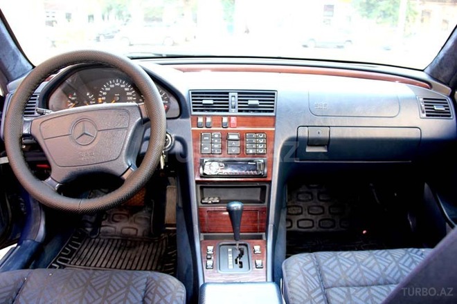 Mercedes C 280 1994, 194,000 km - 2.8 l - Bakı