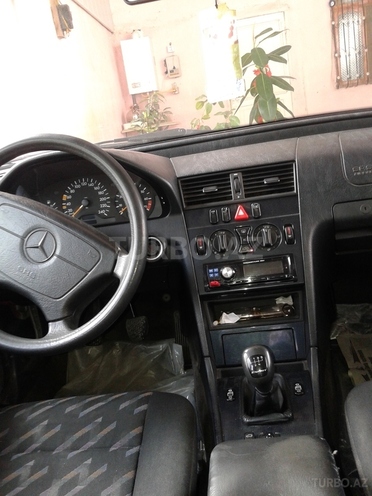 Mercedes C 200 1997, 224,835 km - 2.0 l - Bakı