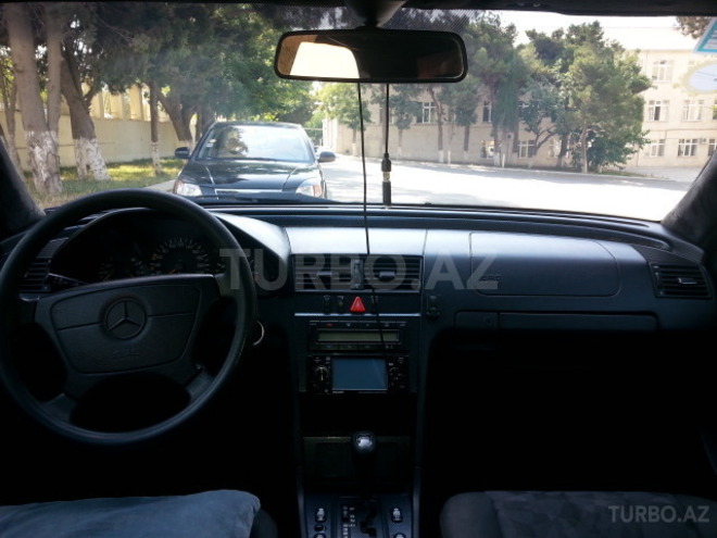 Mercedes C 200 1998, 237,000 km - 2.0 l - Bakı