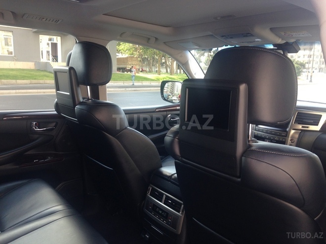 Lexus LX 570 2013, 43,000 km - 5.7 l - Bakı