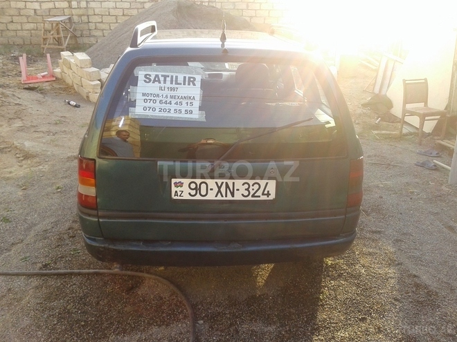 Opel Astra 1997, 380,000 km - 1.6 l - Bakı