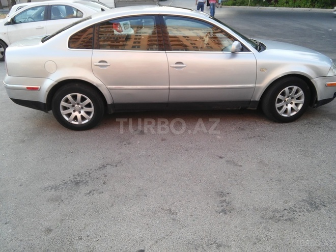 Volkswagen Passat 2002, 225,308 km - 1.8 l - Bakı