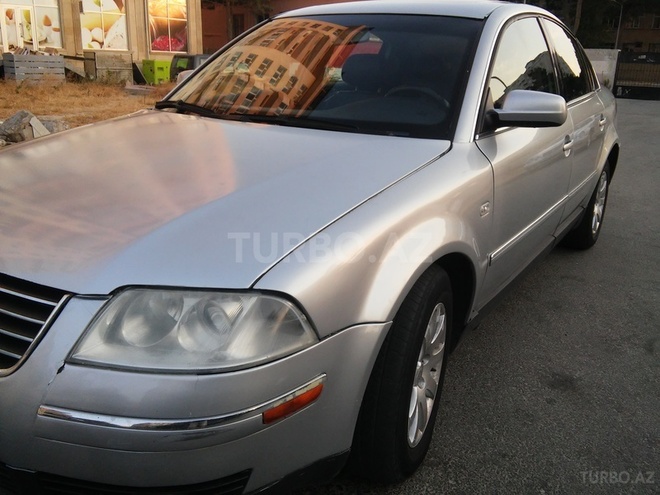 Volkswagen Passat 2002, 225,308 km - 1.8 l - Bakı