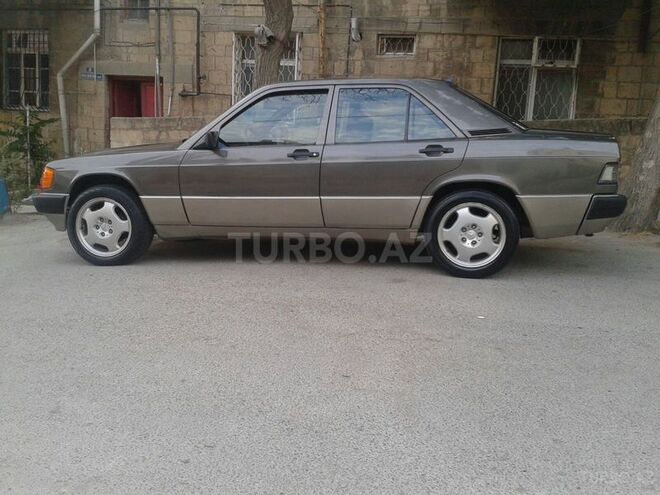 Mercedes 190 1992, 278,800 km - 1.8 l - Bakı