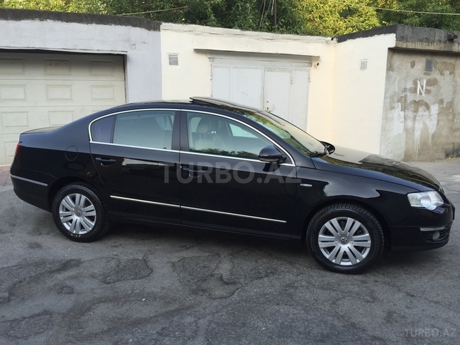 Volkswagen Passat 2006, 104,000 km - 2.0 л - Bakı