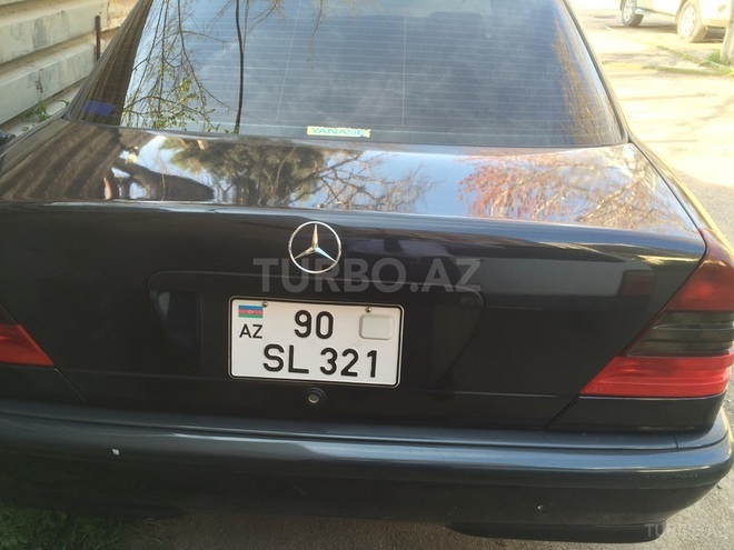 Mercedes C 200 1998, 154,000 km - 0.2 л - Bakı