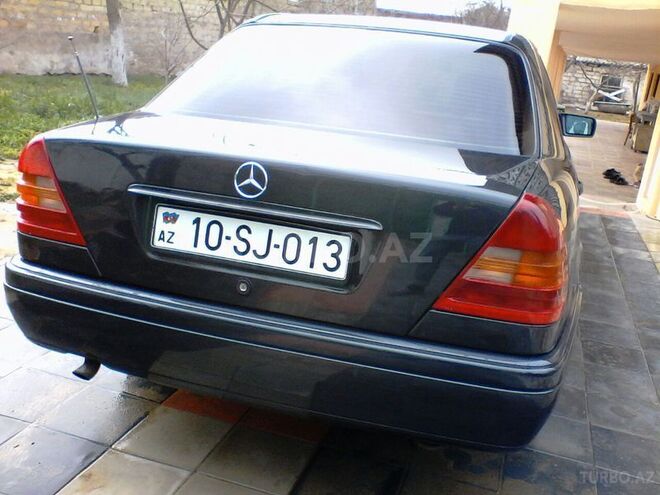 Mercedes C 180 1994, 226,000 km - 1.8 l - Bakı
