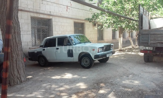 LADA (VAZ) 2107 2006, 32,000 km - 1.6 l - Bakı