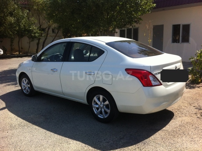 Nissan Sunny 2013, 32,000 km - 1.5 l - Bakı