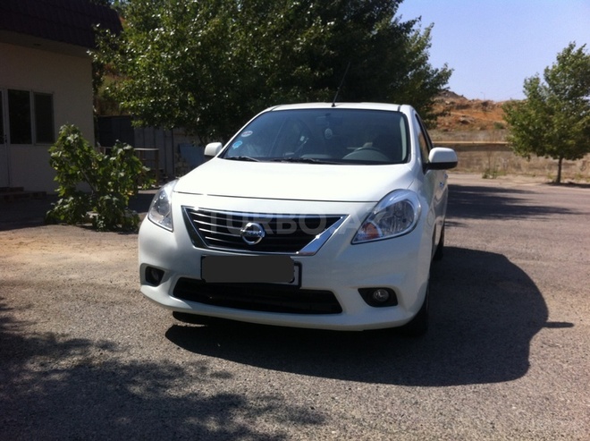 Nissan Sunny 2013, 32,000 km - 1.5 l - Bakı
