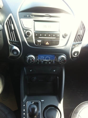 Hyundai ix35 2010, 72,000 km - 2.4 l - Bakı