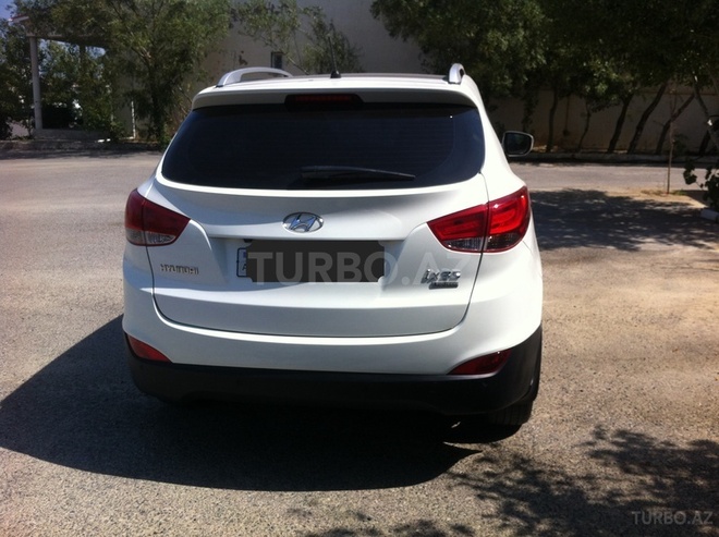 Hyundai ix35 2010, 72,000 km - 2.4 l - Bakı