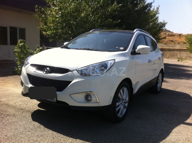 Hyundai ix35 2010, 72,000 km - 2.4 l - Bakı