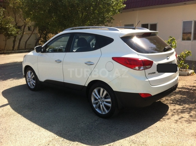 Hyundai ix35 2010, 72,000 km - 2.4 l - Bakı