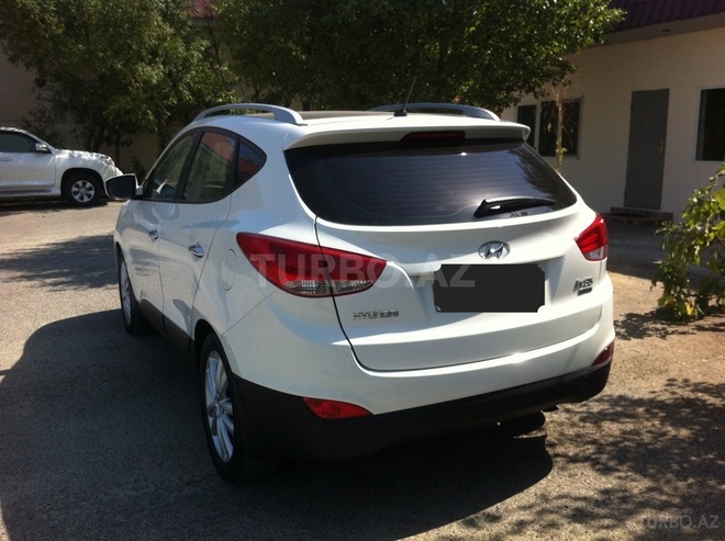 Hyundai ix35 2010, 72,000 km - 2.4 l - Bakı