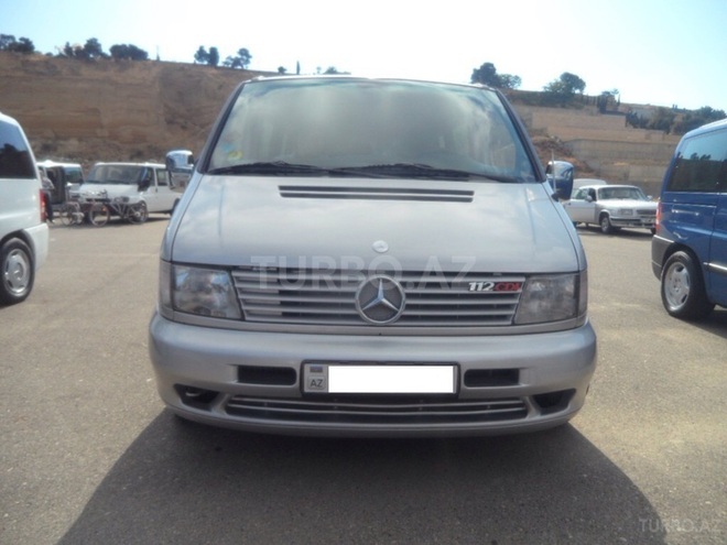 Mercedes Vito 2001, 325,000 km - 2.2 л - Bakı