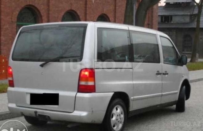 Mercedes Vito 2001, 325,000 km - 2.2 л - Bakı
