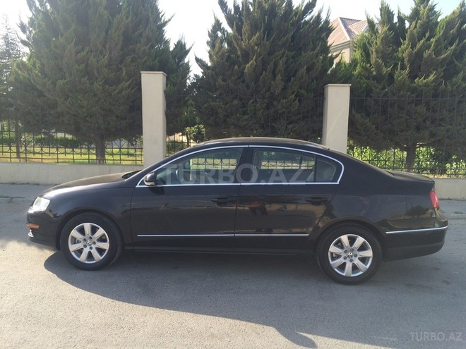 Volkswagen Passat 2005, 150,000 km - 2.0 l - Bakı