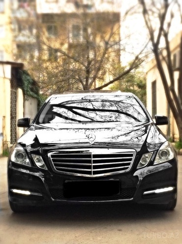 Mercedes E 250 2012, 82,000 km - 0.2 л - Bakı