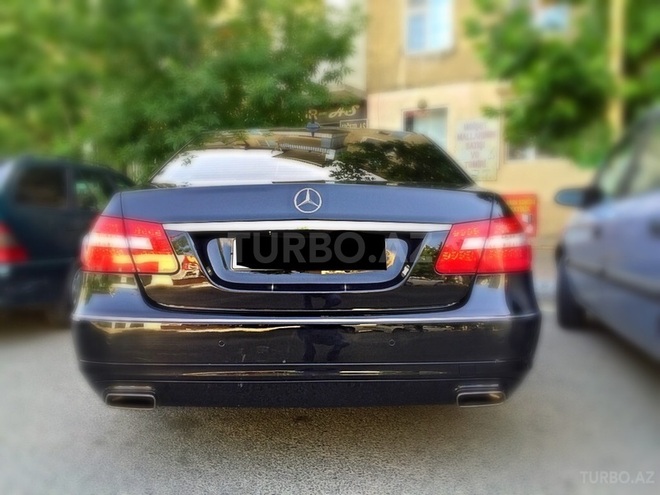 Mercedes E 250 2012, 82,000 km - 0.2 л - Bakı