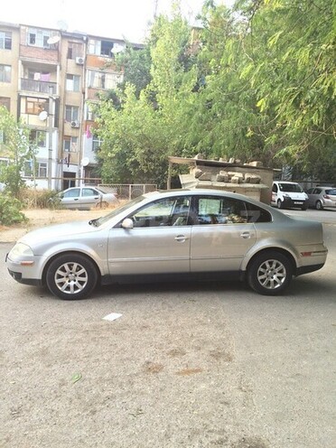 Volkswagen Passat 2002, 140,000 km - 1.8 l - Bakı