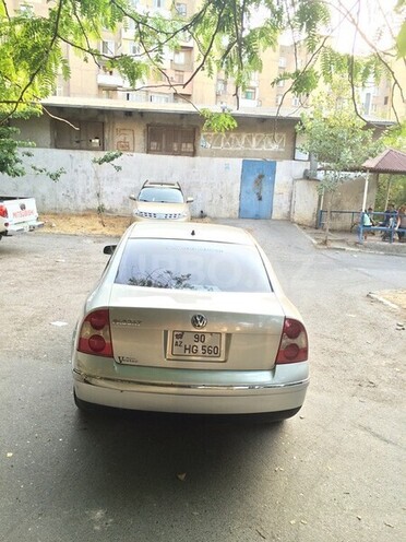 Volkswagen Passat 2002, 140,000 km - 1.8 l - Bakı