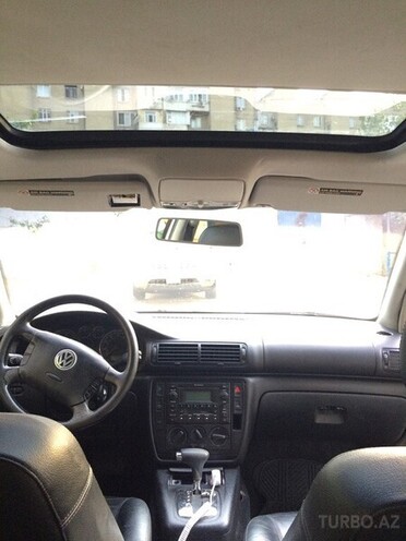 Volkswagen Passat 2002, 140,000 km - 1.8 l - Bakı