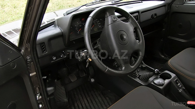 LADA (VAZ) Niva 2015, 1,000 km - 1.7 л - Bakı