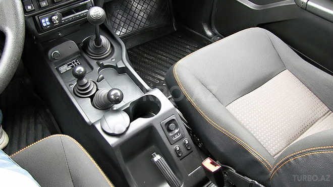 LADA (VAZ) Niva 2015, 1,000 km - 1.7 л - Bakı