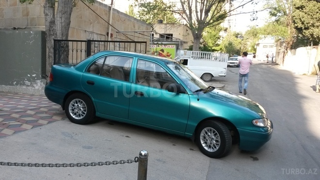 Hyundai Accent 1995, 245,000 km - 1.3 l - Bakı