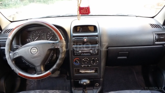 Opel Astra 1998, 170,000 km - 1.8 л - Bakı