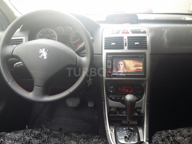 Peugeot 307 2003, 239,766 km - 2.0 l - Bakı