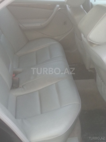 Mercedes C 230 1997, 183,000 km - 2.3 l - Bakı