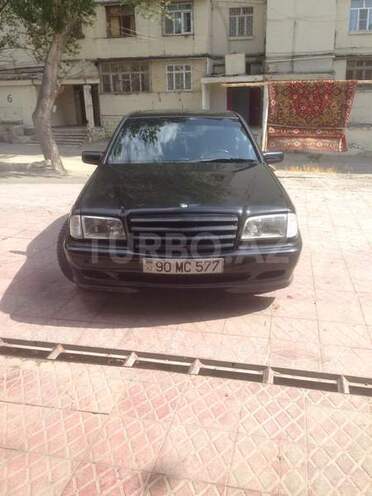 Mercedes C 240 1999, 225,000 km - 2.4 l - Bakı