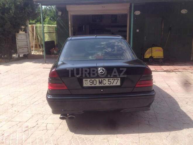 Mercedes C 240 1999, 225,000 km - 2.4 l - Bakı