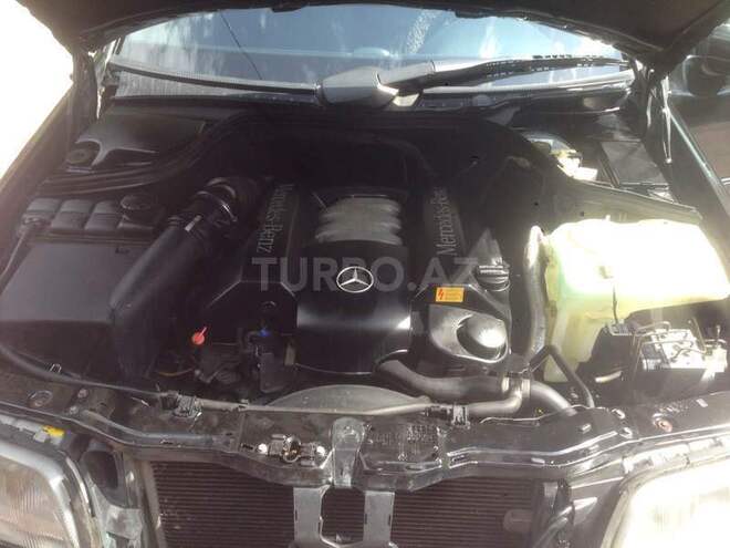 Mercedes C 240 1999, 225,000 km - 2.4 l - Bakı