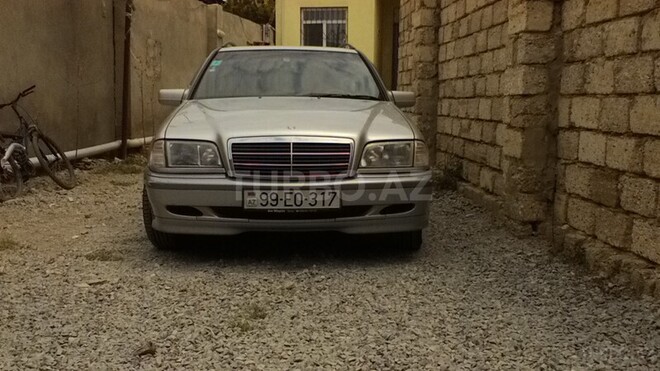 Mercedes C 180 1998, 300,000 km - 1.8 l - Bakı