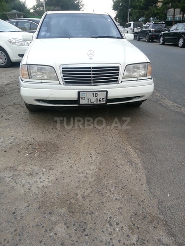 Mercedes C 220 1994, 326,000 km - 2.2 l - Bakı