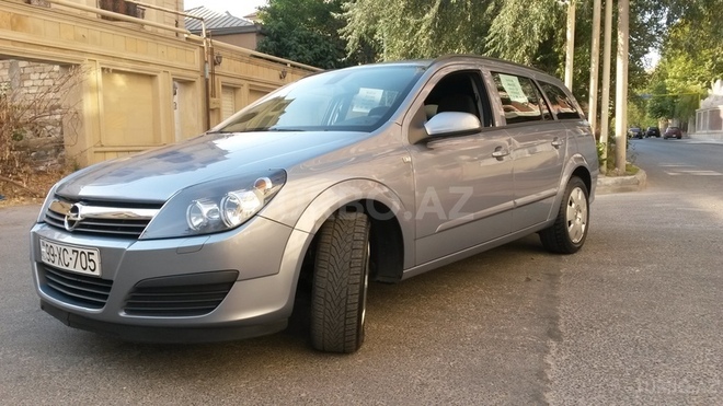 Opel Astra 2006, 230,000 km - 1.9 л - Bakı