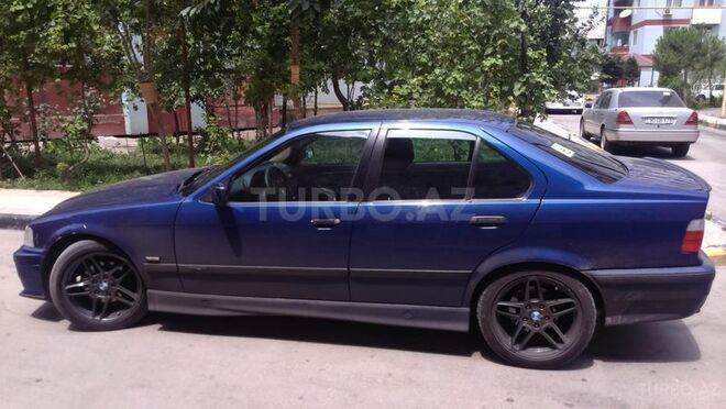 BMW 320 1998, 220,000 km - 2.0 l - Bakı